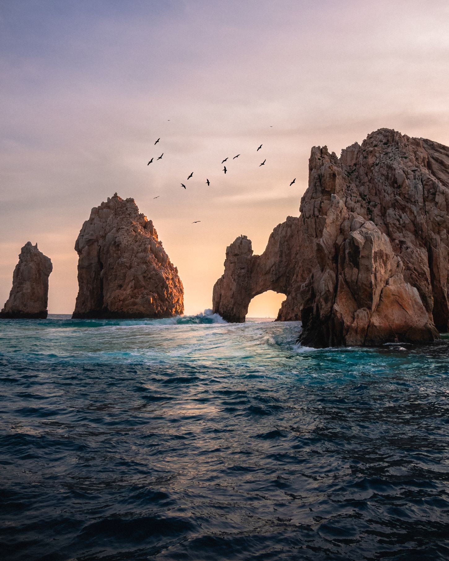 An image of the famous arc in Cabo San Lucas.