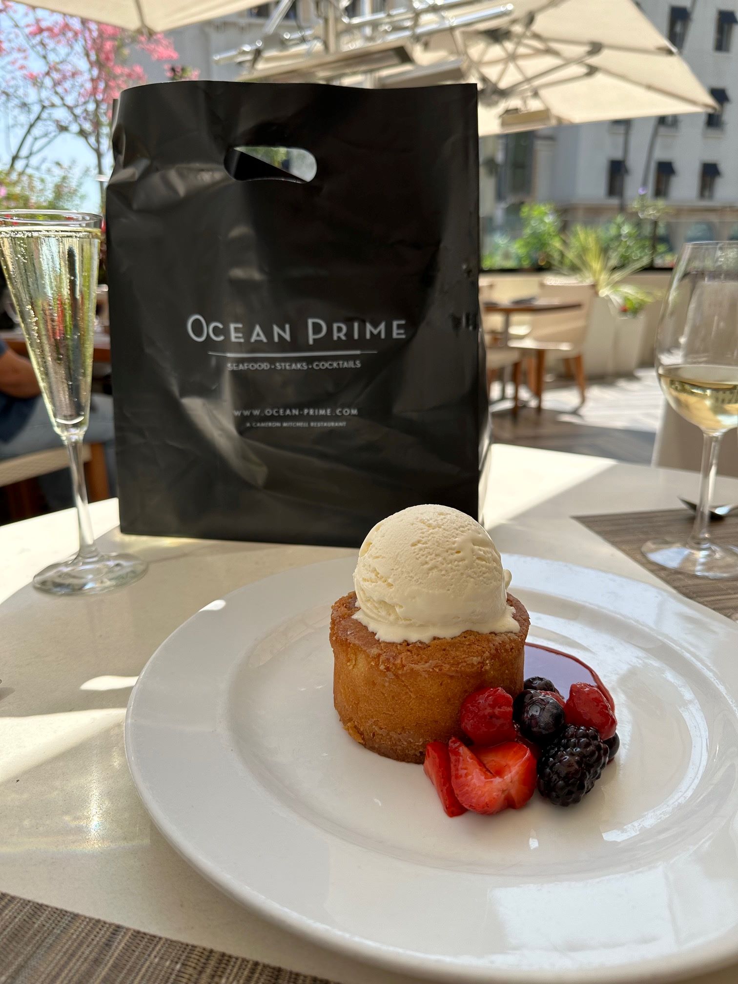 An image of Ocean Prime's Warm Butter Cake.