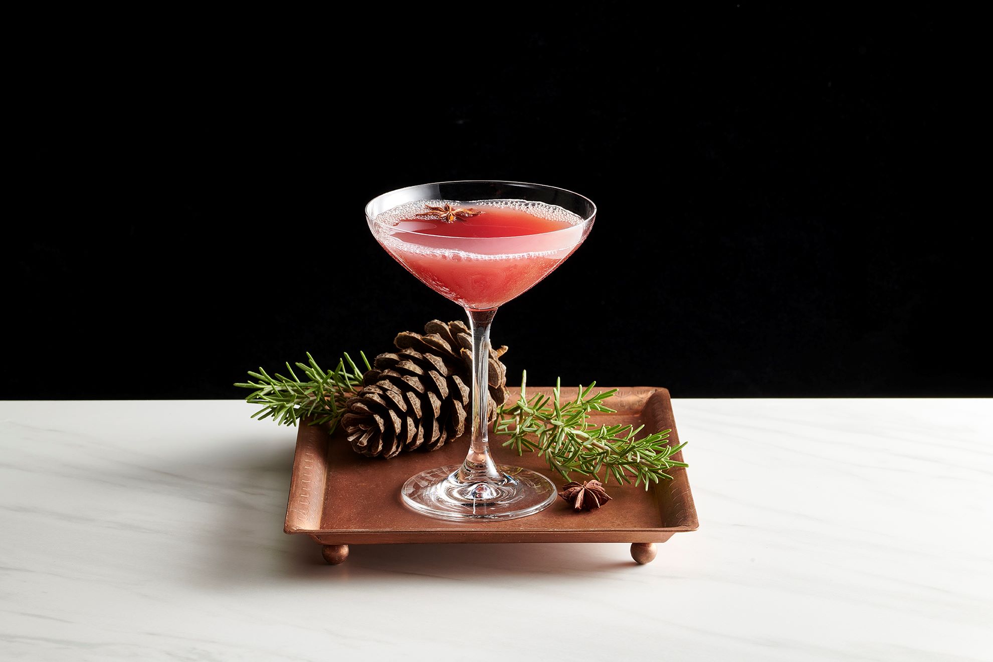 An image of the Santa's Sleigh Ride holiday cocktail at Del Frisco's Double Eagle