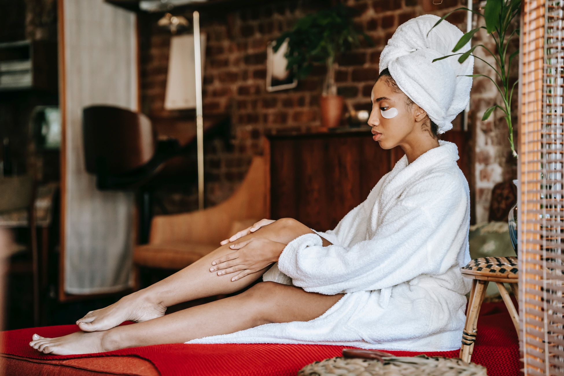 An image of a woman relaxing at a spa for her bachelorette party.