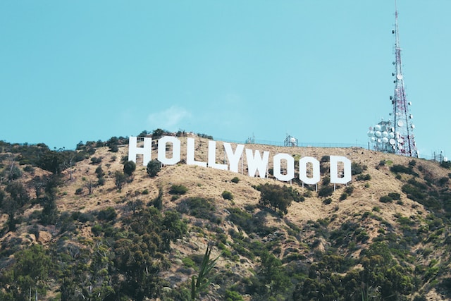 An image of the Hollywood sign