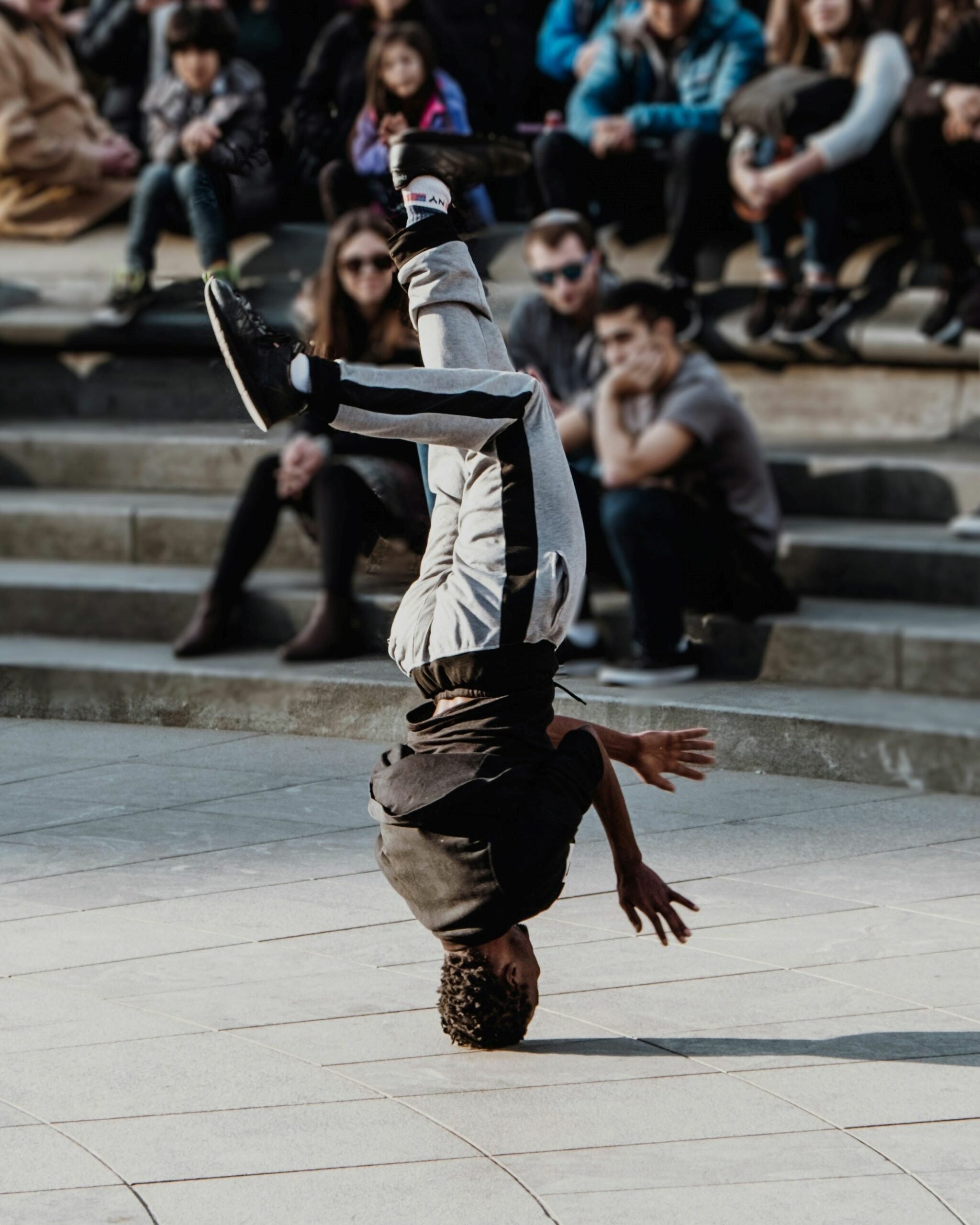 An image of a hip-hop dancer.