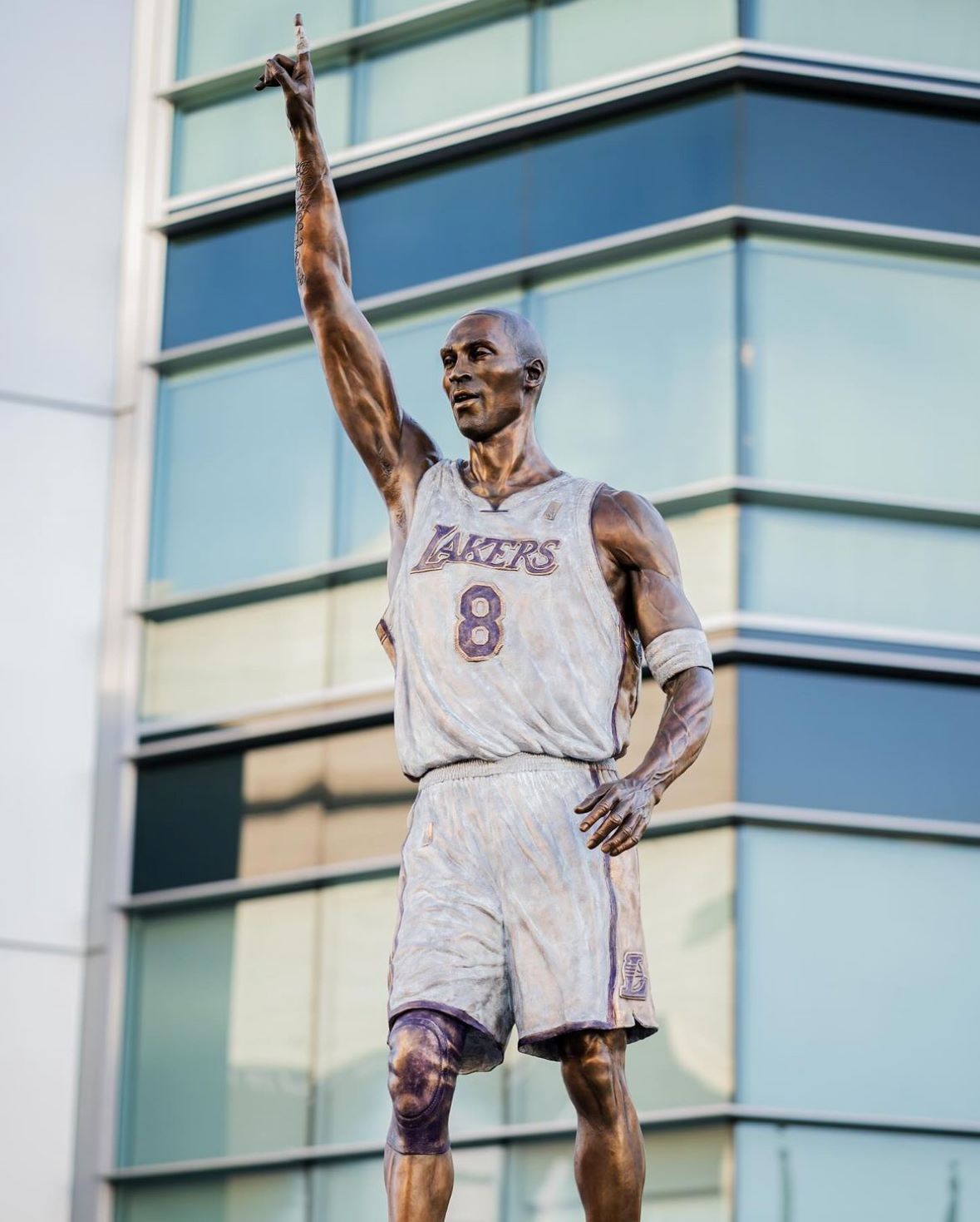 An image of the first of three Kobe Bryant statues.