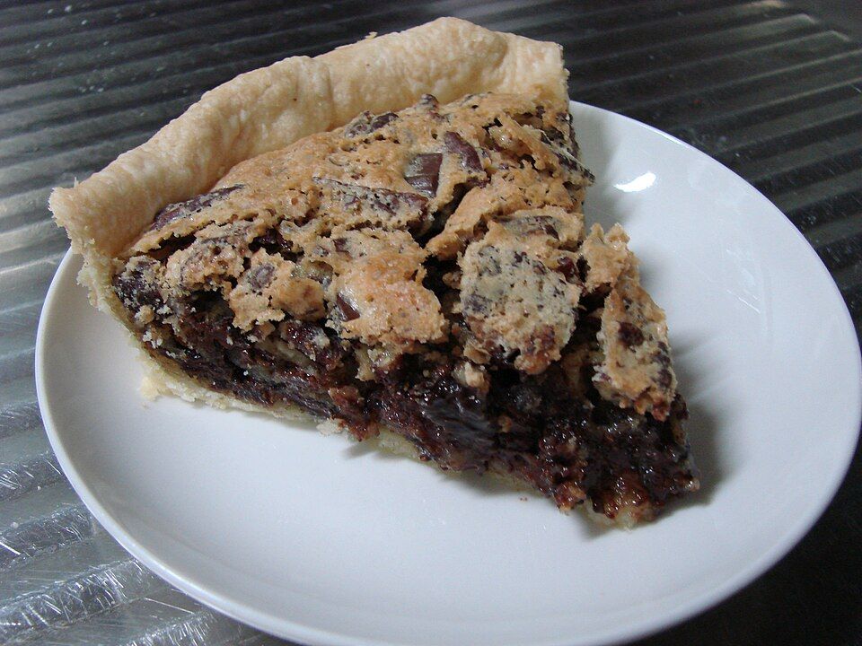An image of a slice of Derby Pie.