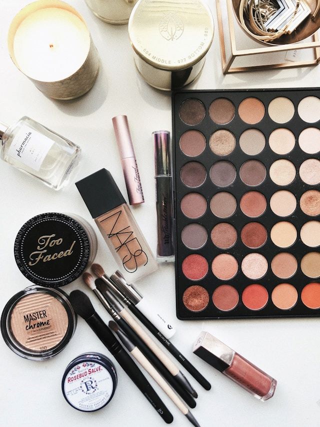 An image of several beauty must-have products.