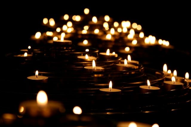 An image of candles for the candlelight concerts series. 