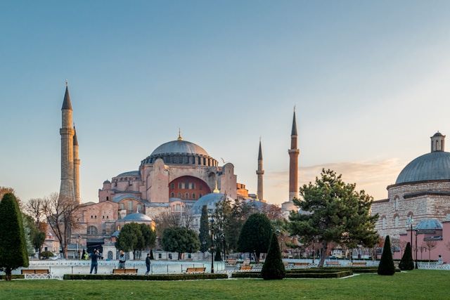 An image of a Turkish mosque.