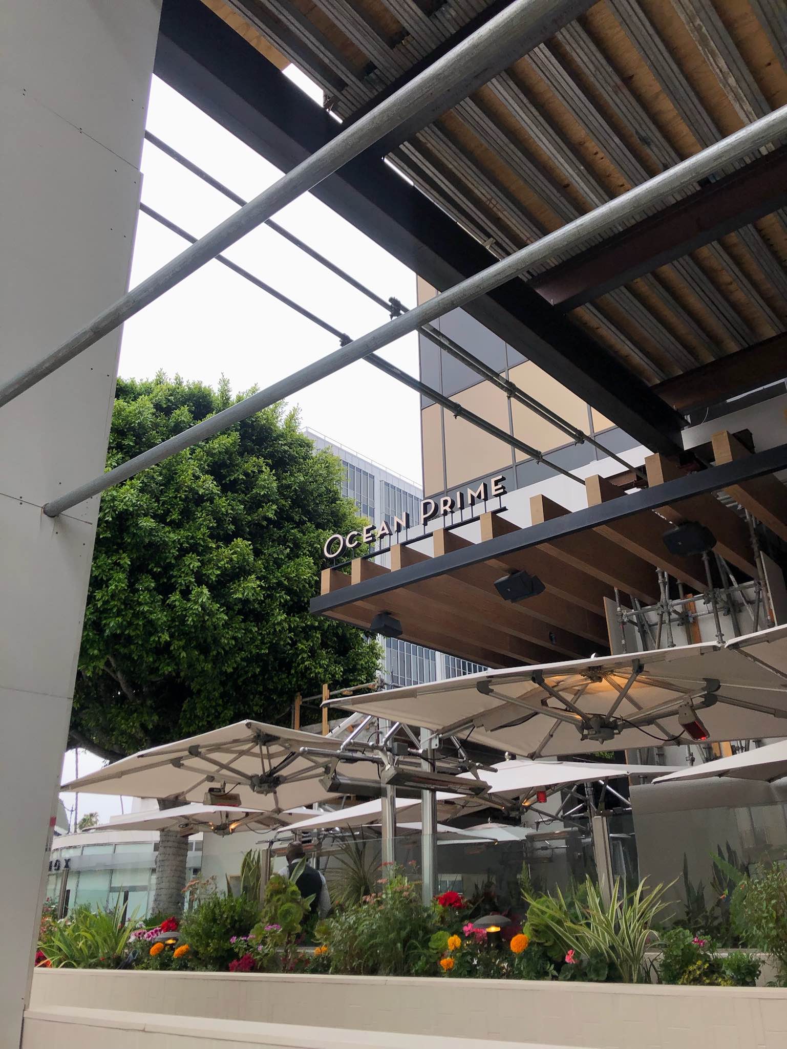 An image of the outside of Ocean Prime Beverly Hills.