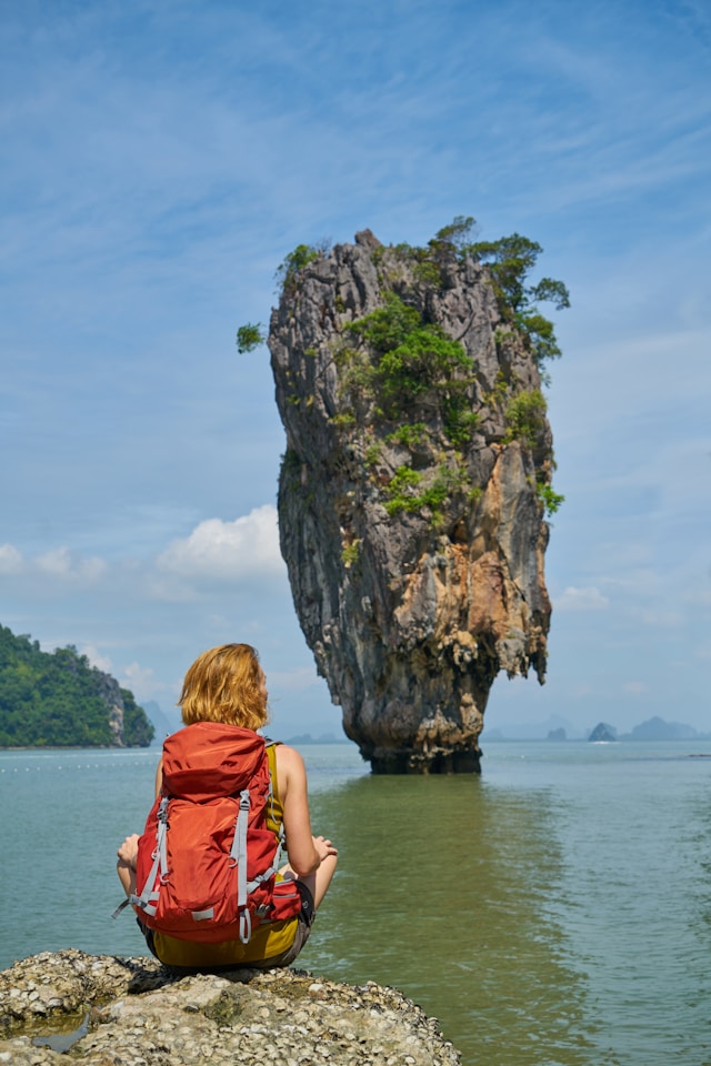 An image of a female traveler in Thailamd.