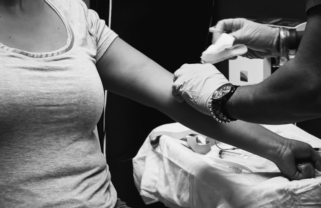 An image of someone giving blood.