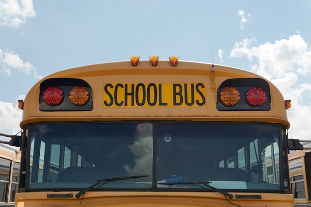 An image of a yellow school bus.