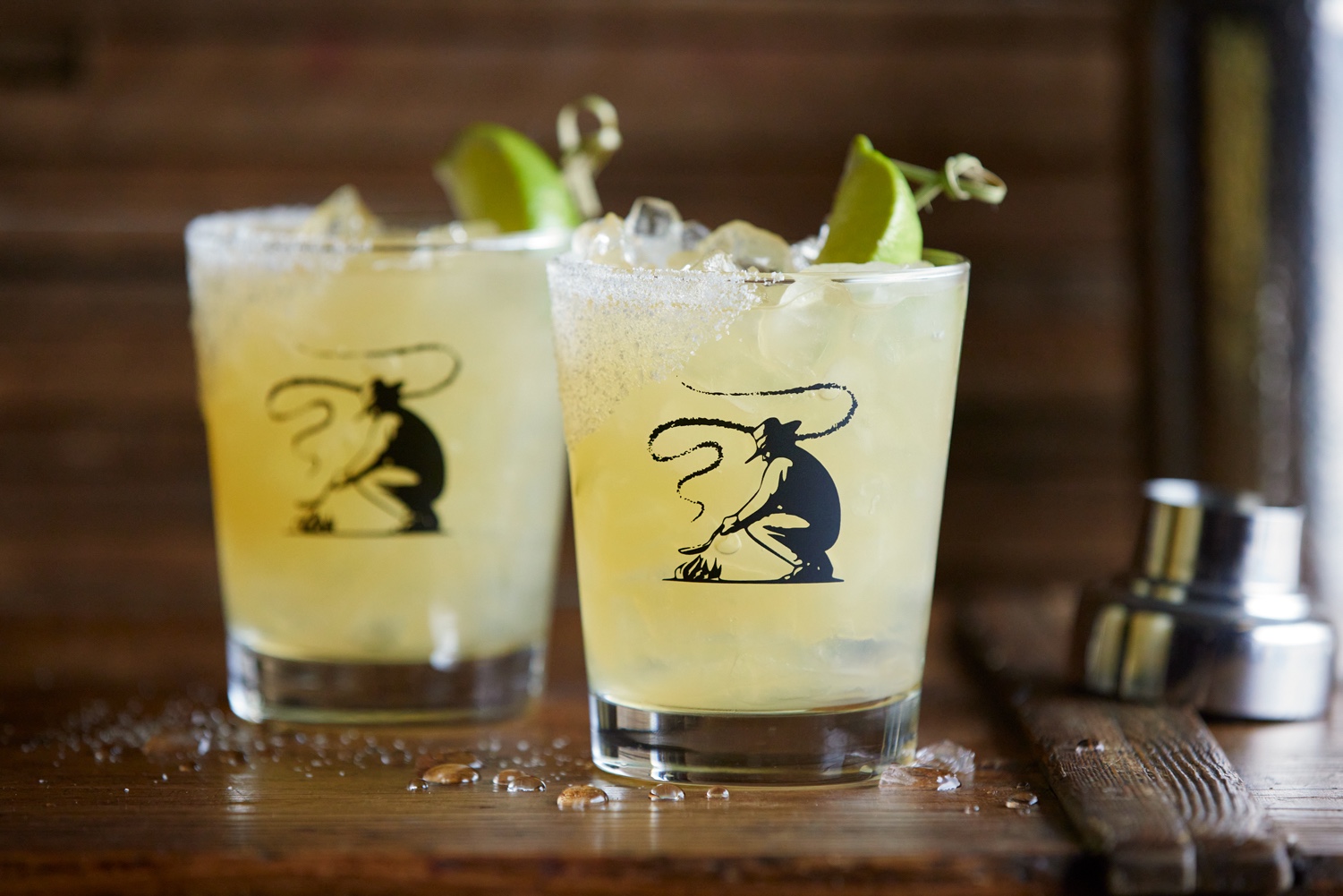 An image of 2 Black Angus Gold Strike Margaritas.