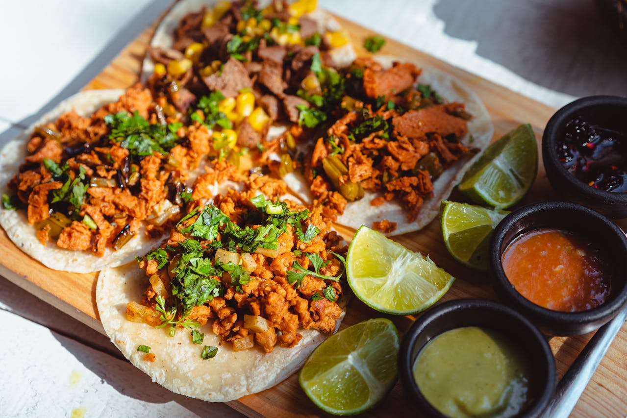 An image of a plate of LA tacos.