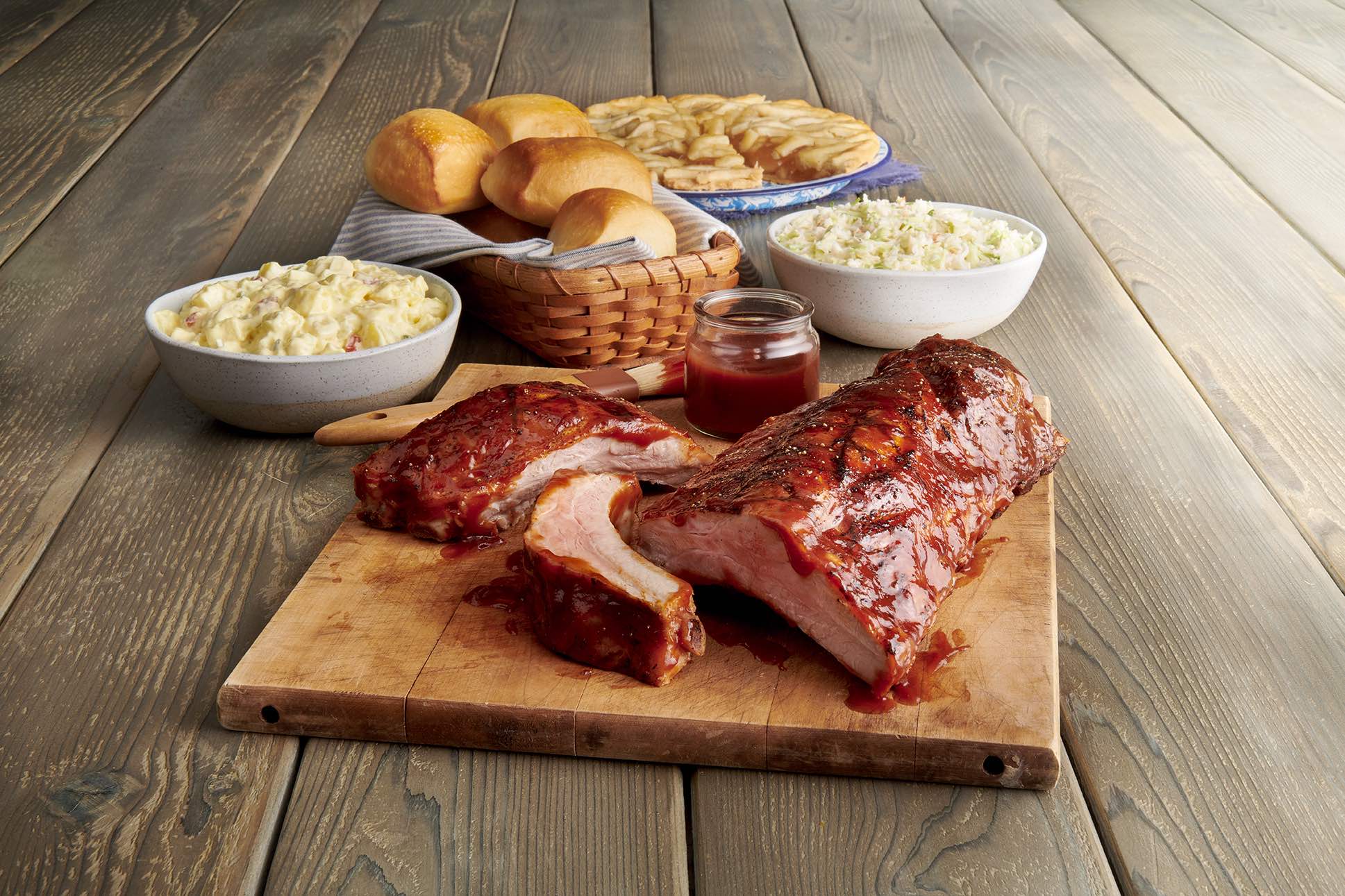 An image of the 4th of July spread at Golden Corral.