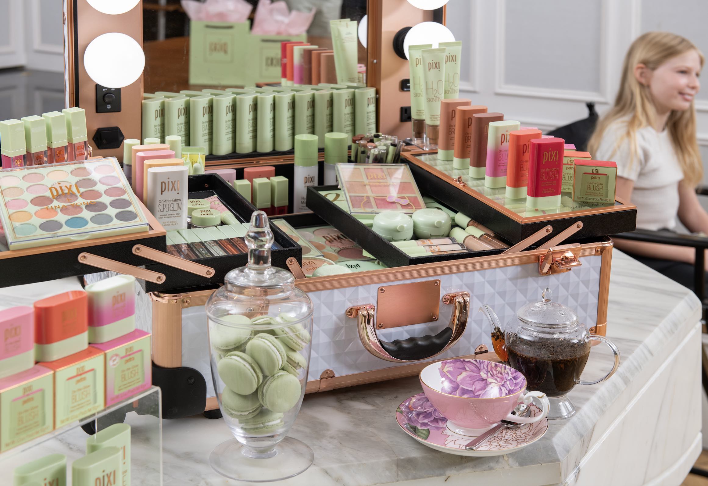 An image of the Pixi Beauty Glow Bar at The London West Hollywood at Beverly Hills