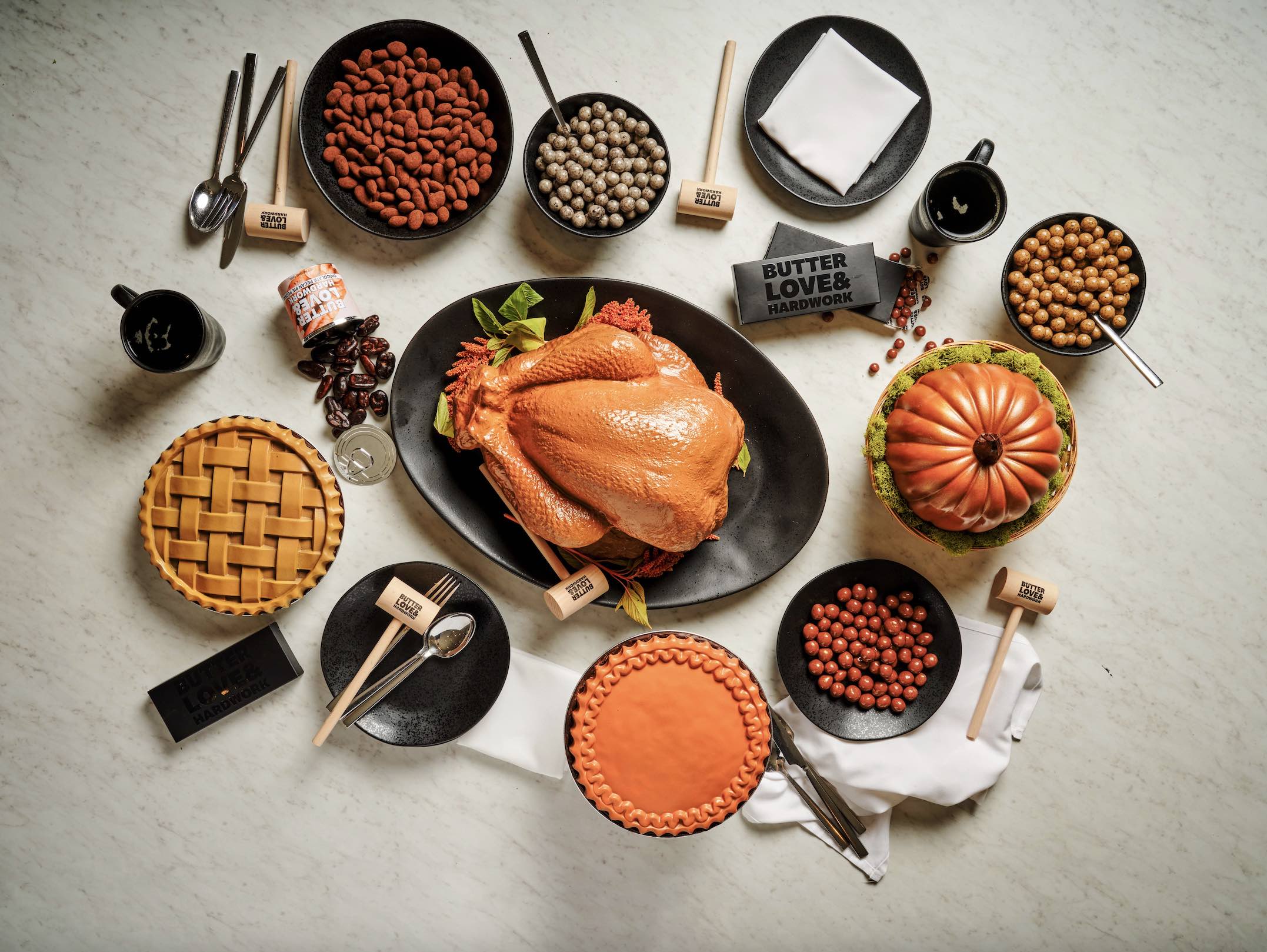 An image of the Fall/Winter Breakables including Turkey, Apple Pie, and Pumpkin Pie.