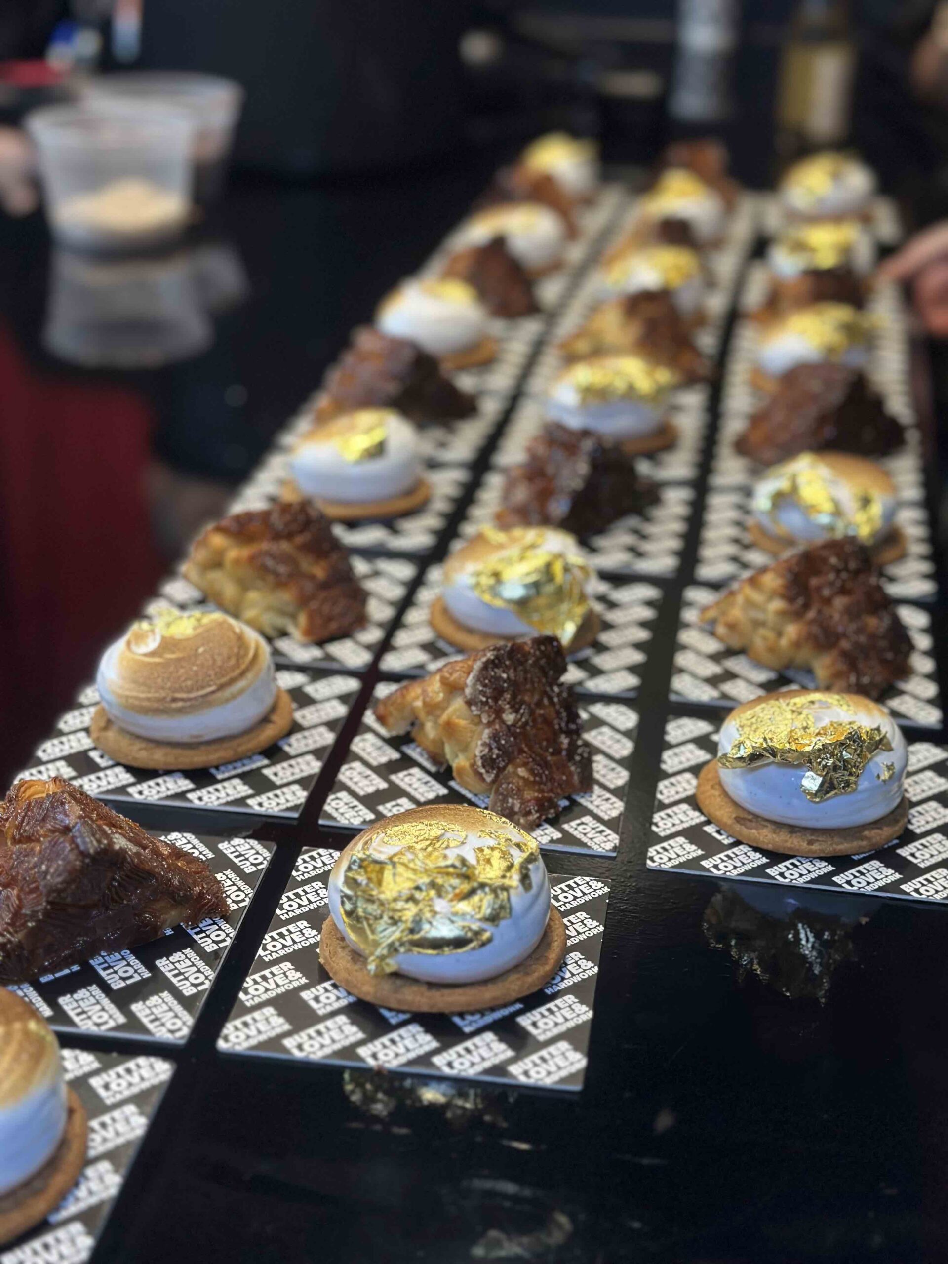 An image of the CHRISSANTS  and S'mores from BUTTERLOVE&HARDWORK.
