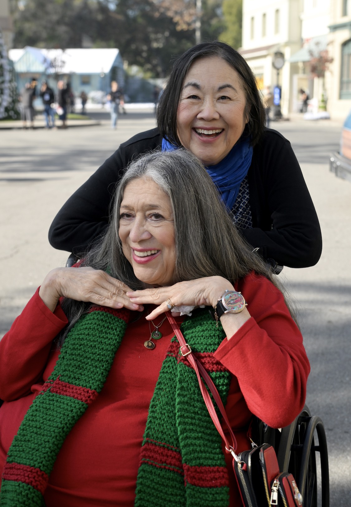 An image of Mrs. Kim and Miss Patty on the Warner Bros Studio Tour Holidays Made Here event.