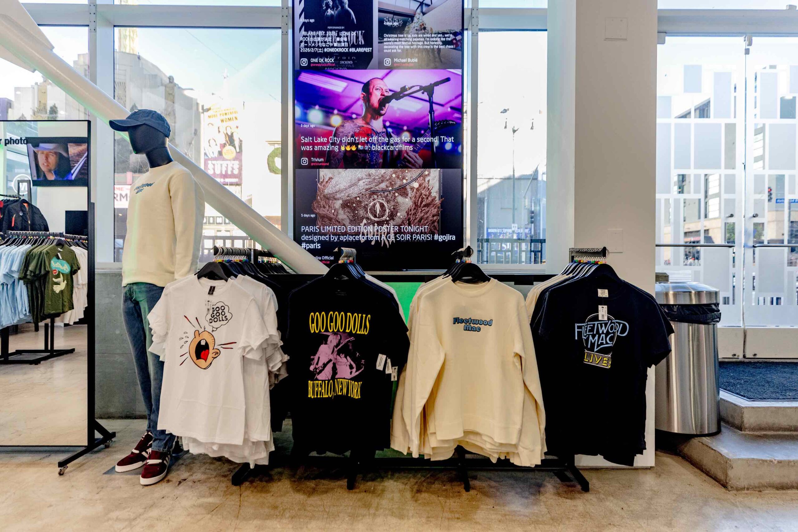 An image of the Warner Music Experience Holiday Pop-Up Store