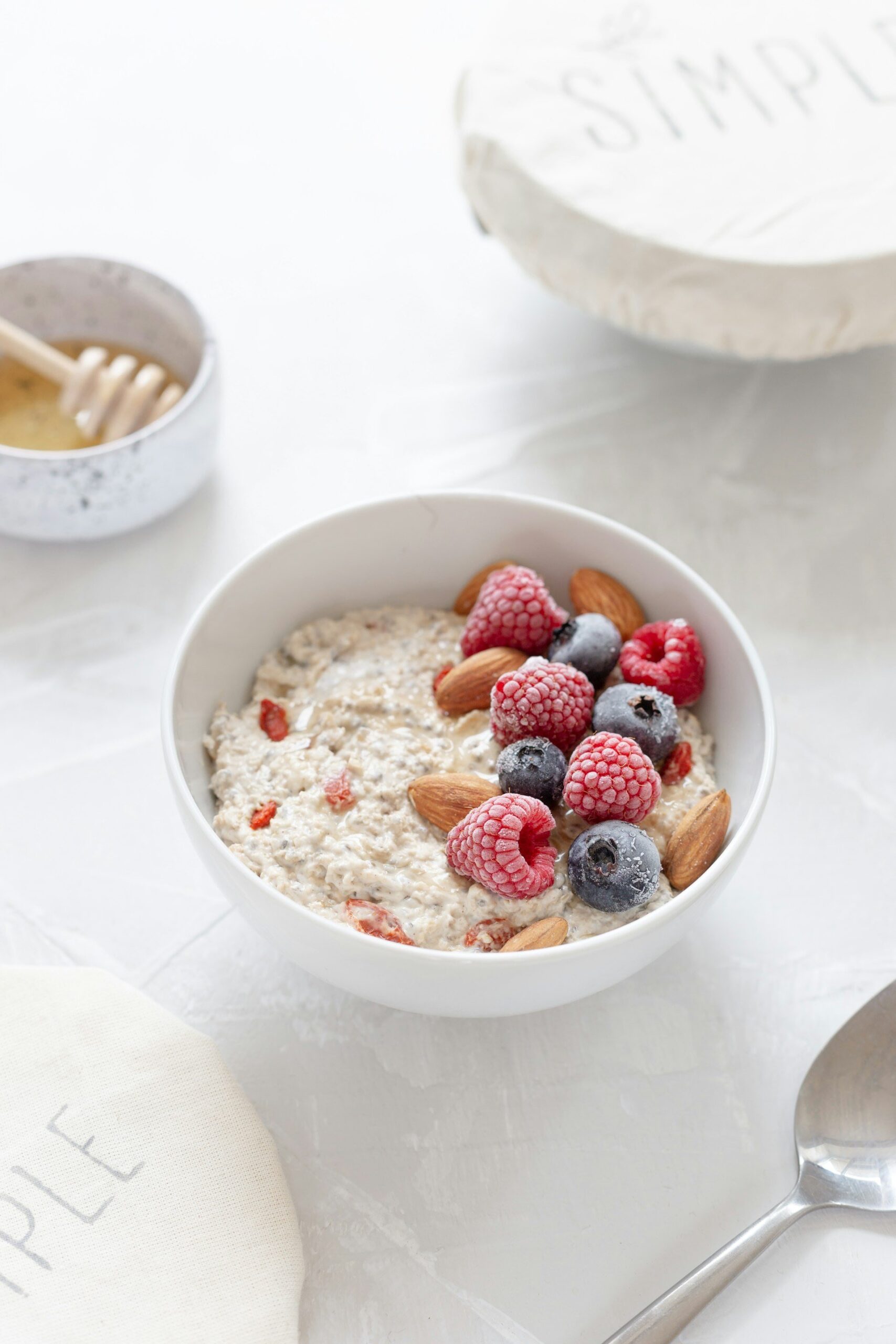 An image of a bowl of oatmeals with berries.