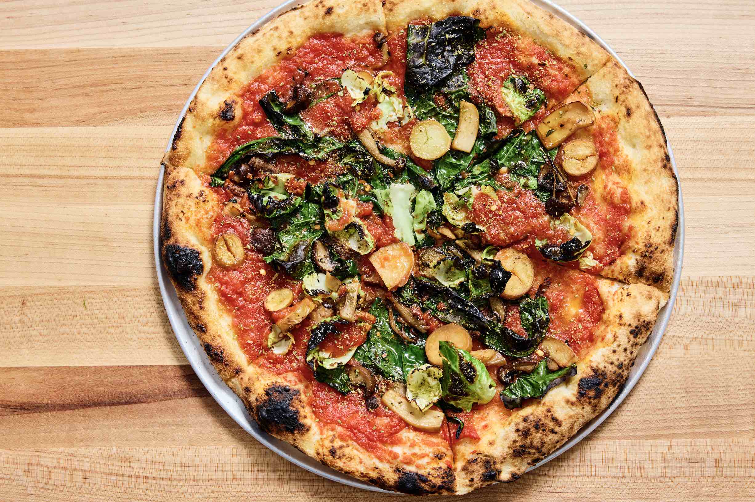 An image of Fiorelli's Vegan Pizza.