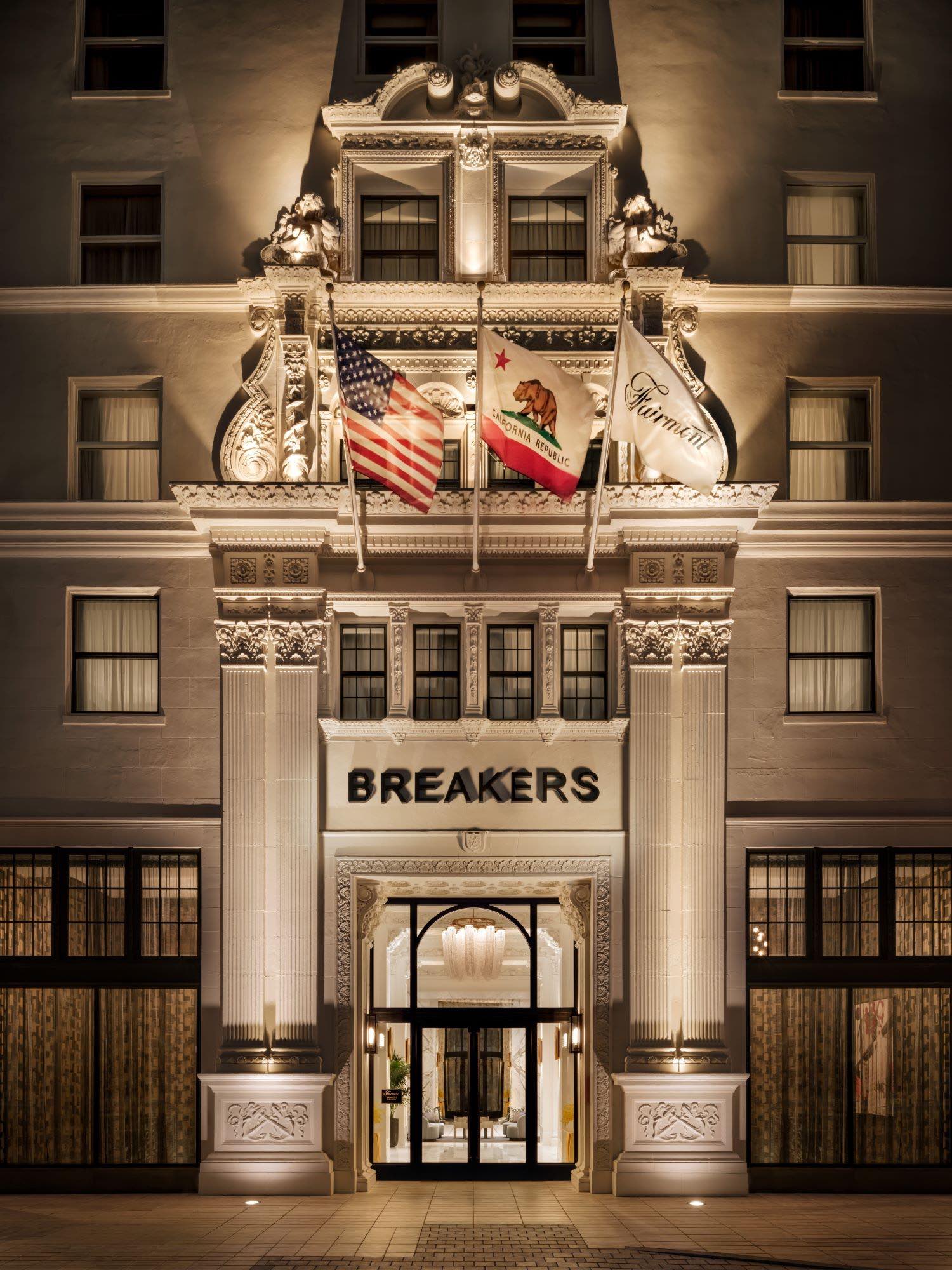 An image of the Fairmont Breakers Long Beach.