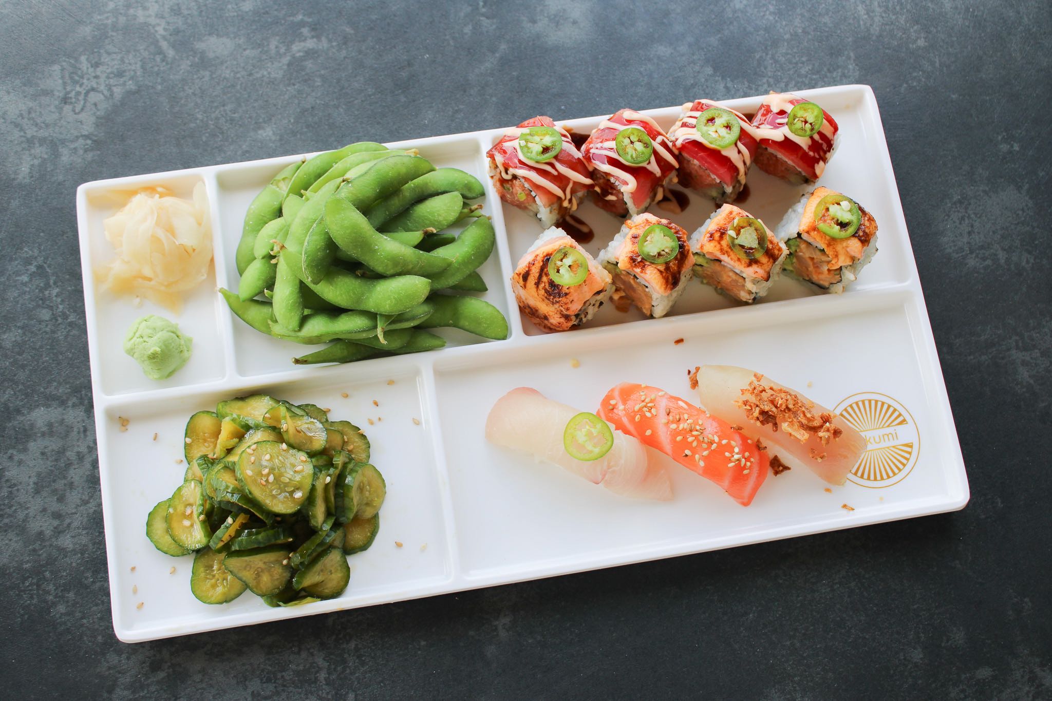 An image of Yakumi's Signature Set.