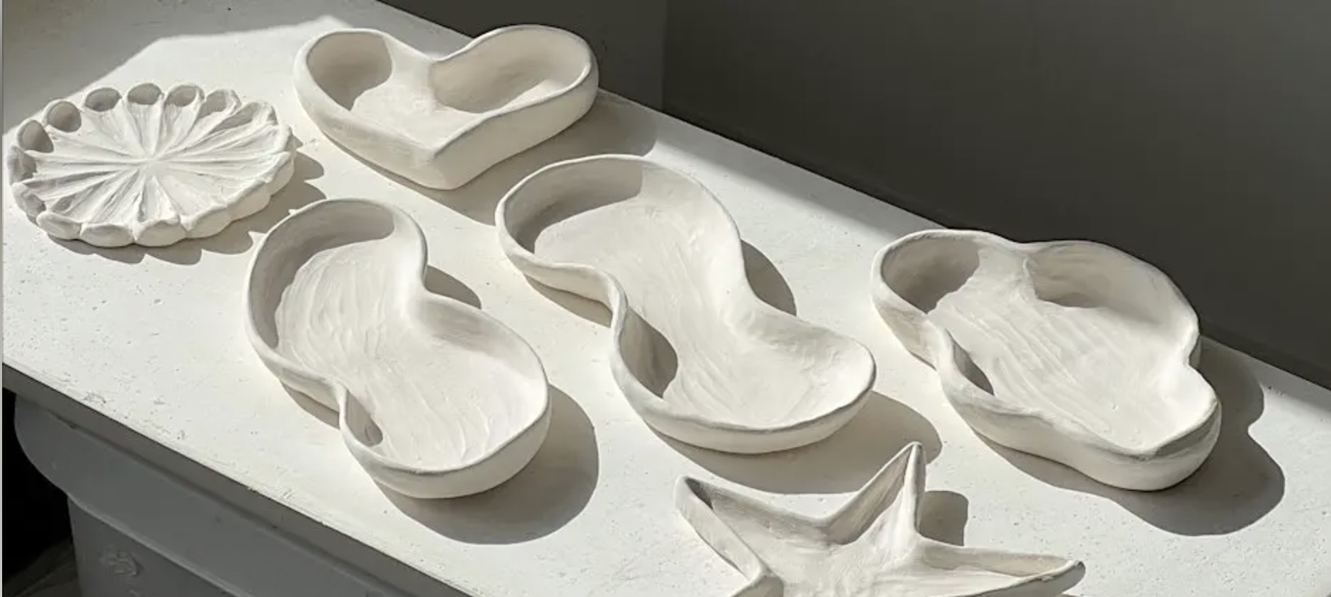 An image of catch-all dishes (perfect for jewelry, keys, or as a pet dish)