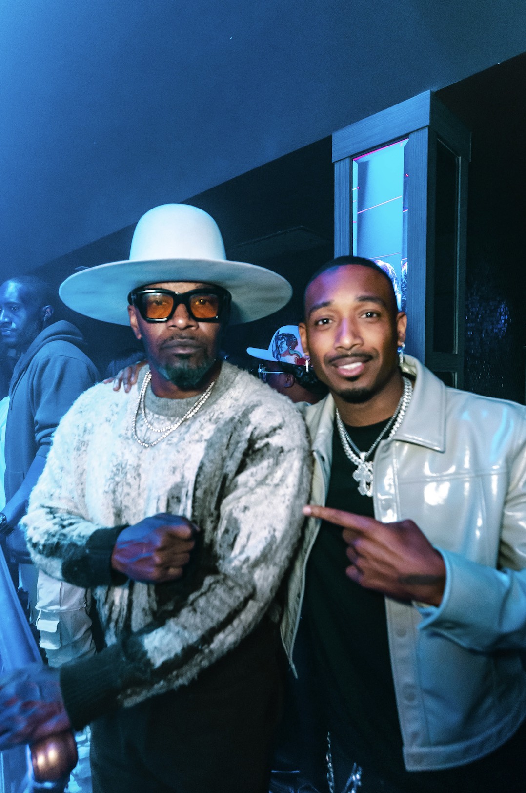 An image of Singer/Oscar winner Jamie Foxx posing with artist/producer J Young MDK at ZOUK LA.