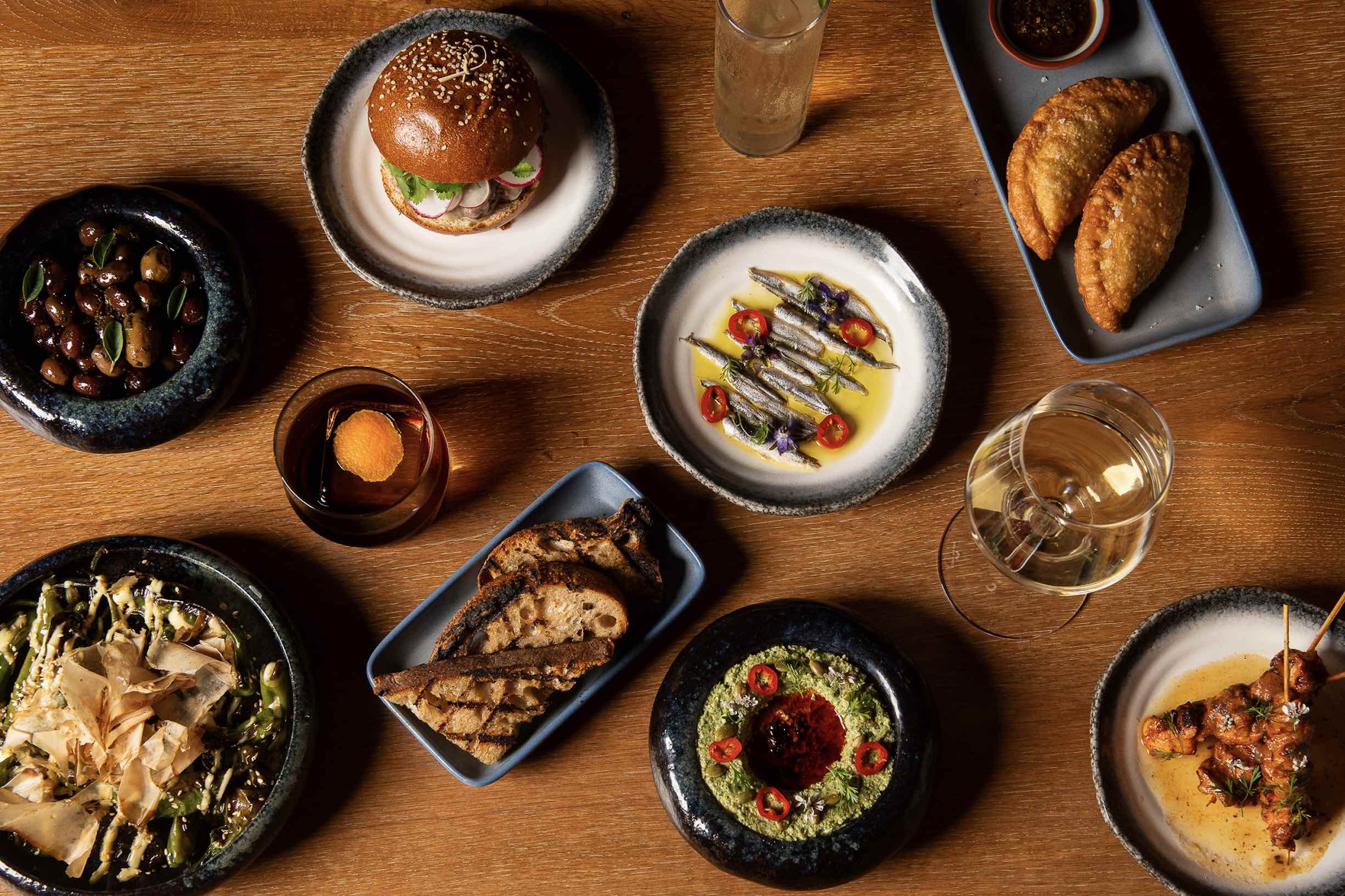 An image of the dinner spread at ¡Salud! Venice Beach.