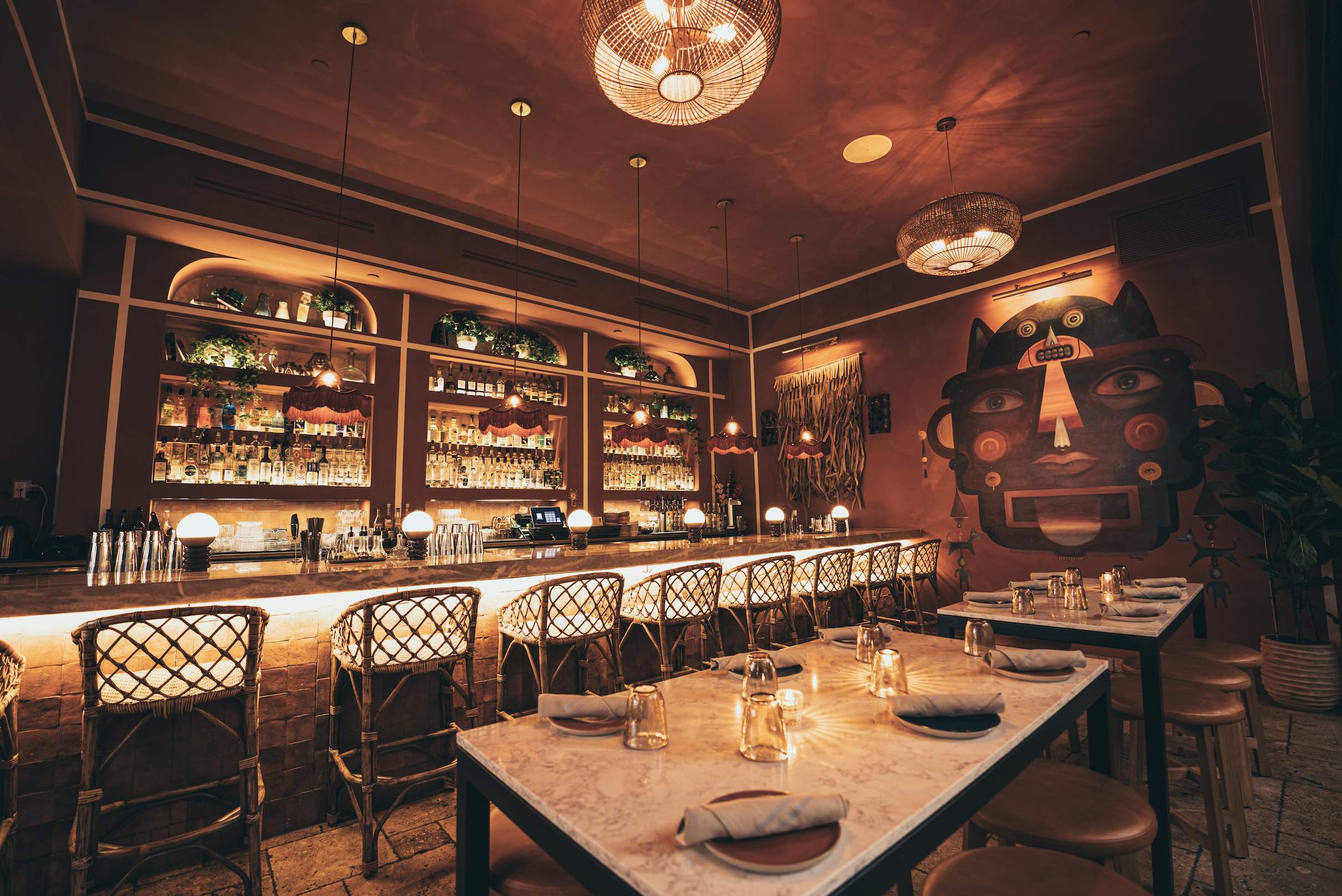 An image of the interior of Mírate.