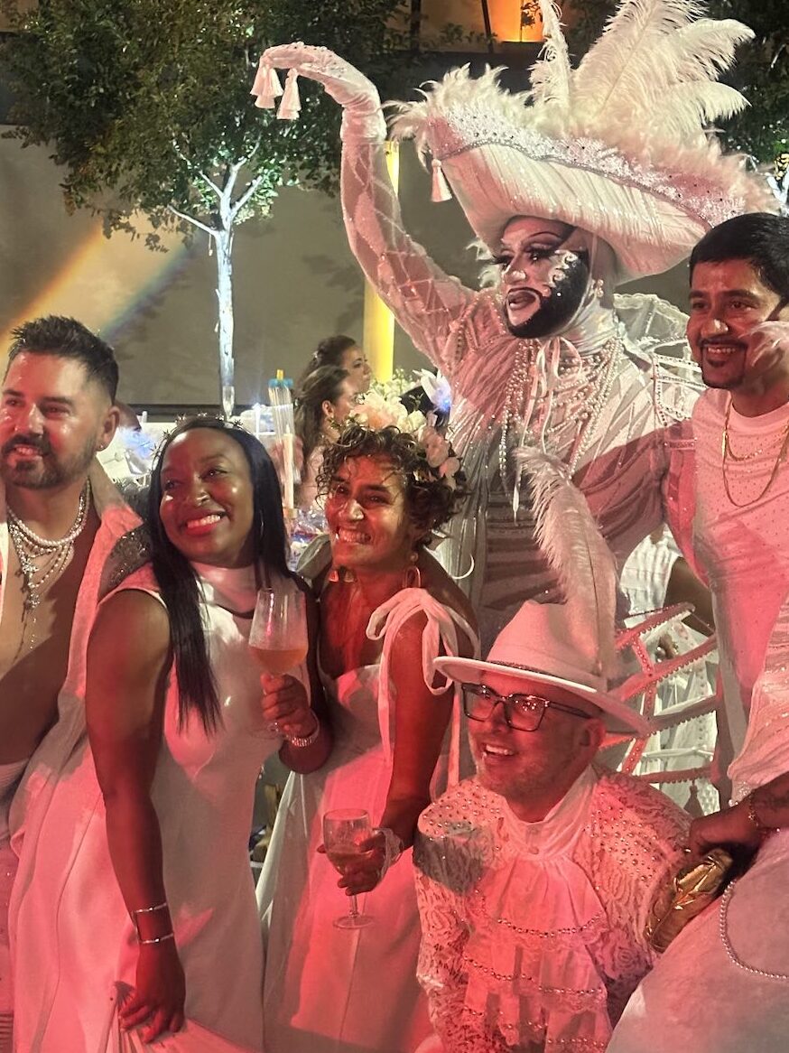 An image of guests at Diner en Blanc 2026 Los Angeles.