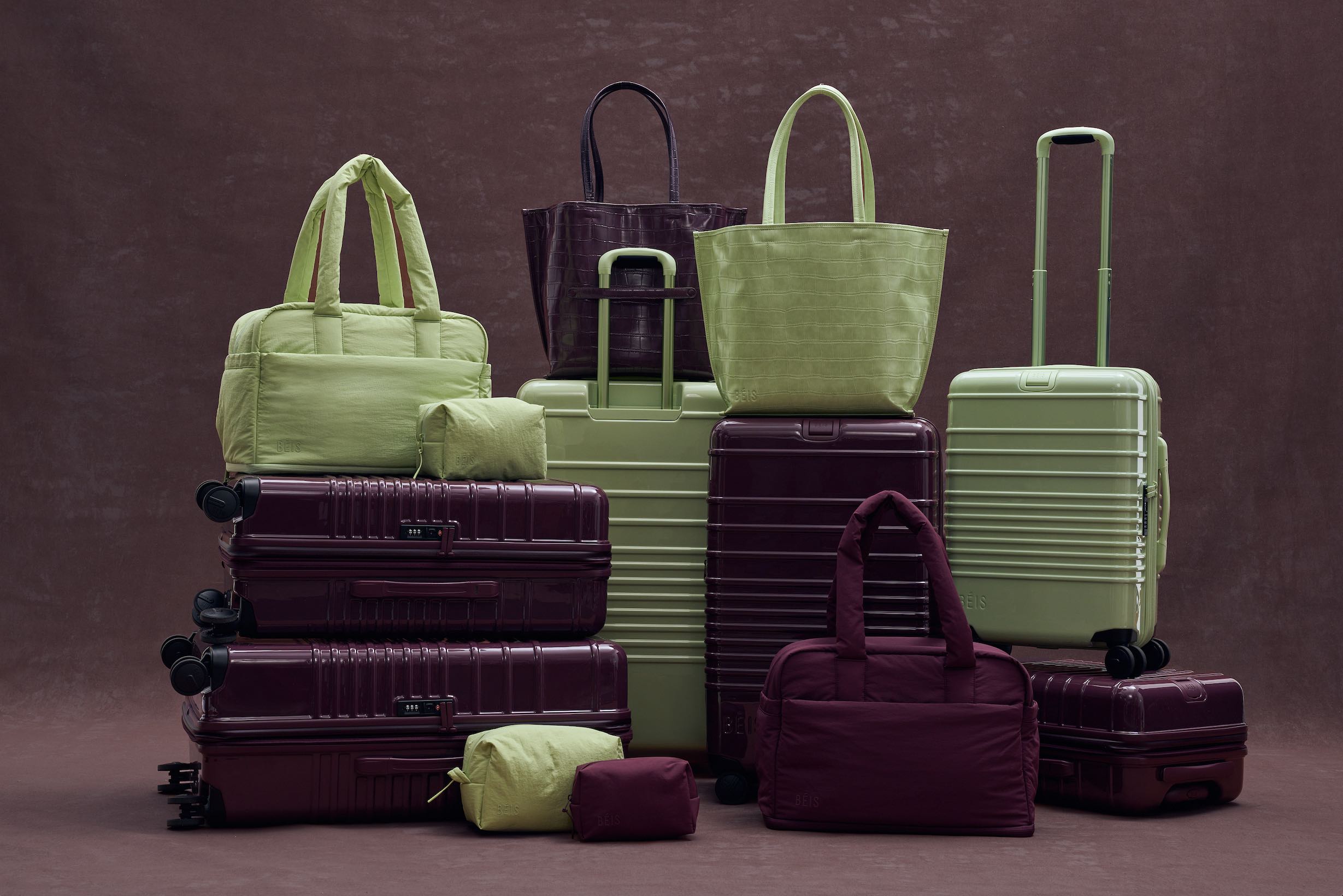 An image of the new limited edition BÉIS Mint and Plum collection.