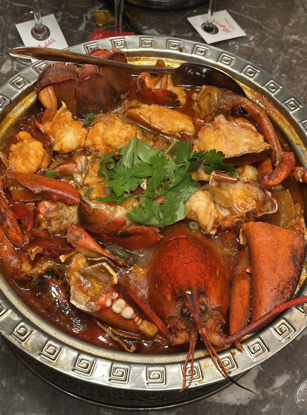 An image of the lobster Miao's Sour Soup from Hengry.